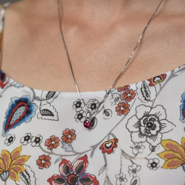 Rubínový náhrdelník 22285