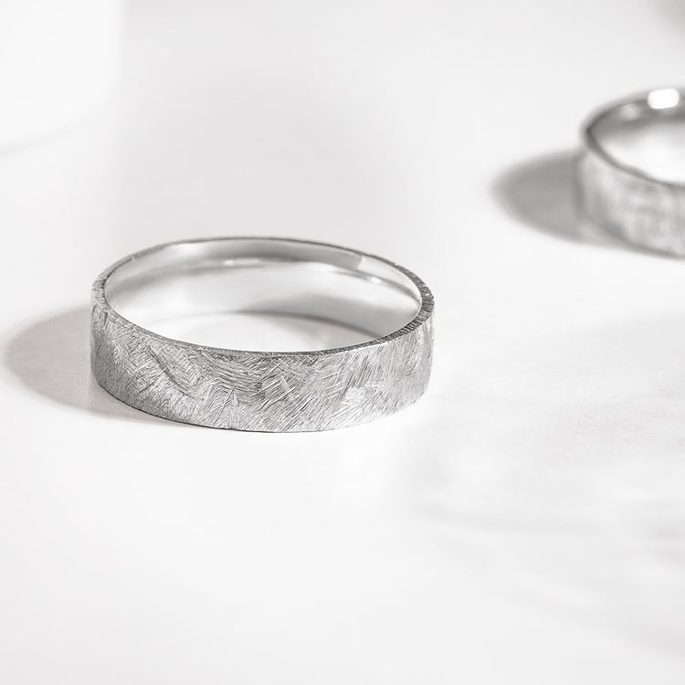 Netradičné zlaté svadobné obrúčky 157181