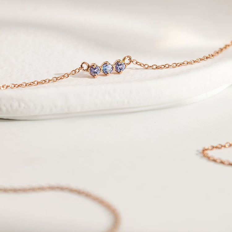 Minimalistický náhrdelník s tanzanitmi Mina 156735