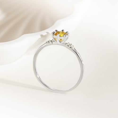 Zásnubný prsteň zo zlata s 0.36ct IGI certifikovaným lab-grown diamantom Mileva