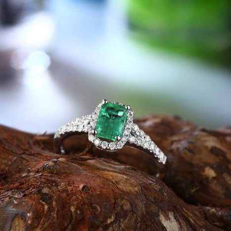 Prsteň z bieleho zlata Dazzia 5670