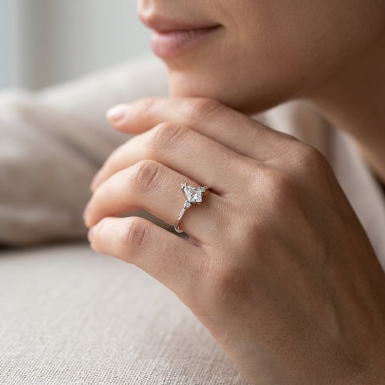 Zlatý prsteň  s 0.41ct IGI certifikovaným lab-grown diamantom Hanna 171507