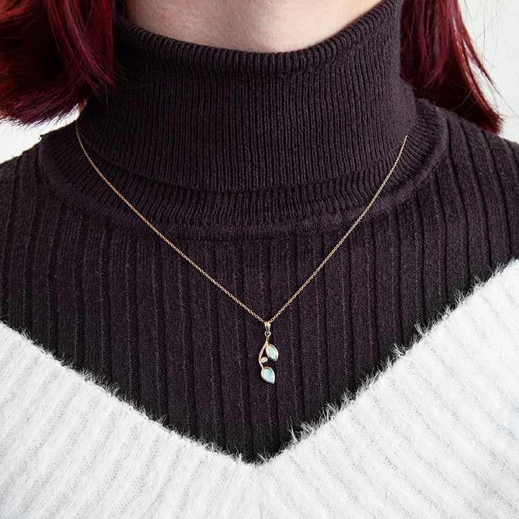 Opálový set šperkov v tvare lístkov s diamantmi Petal 147008