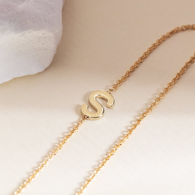 Náhrdelník s písmenom vašej voľby Lupe 149619