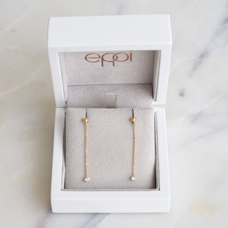 visacie náušnice s diamantmi zo zlata 86880