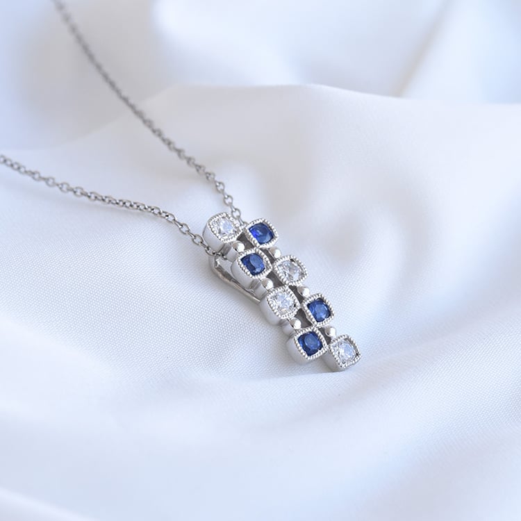 Zafírový prívesok 85285