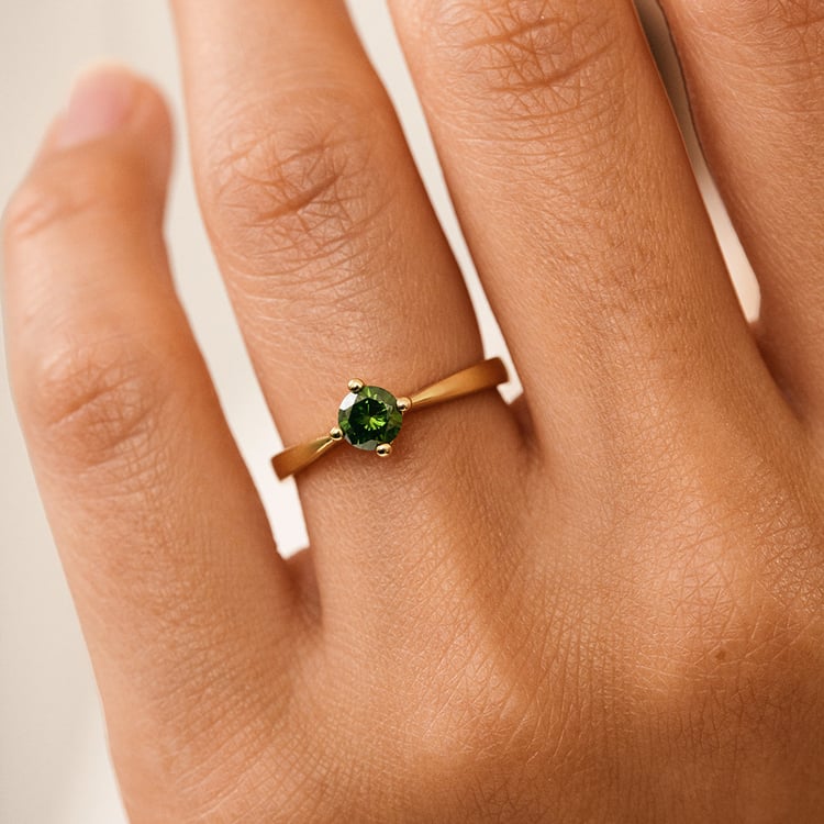 Zásnubný prsteň so zeleným diamantom Maya 162698