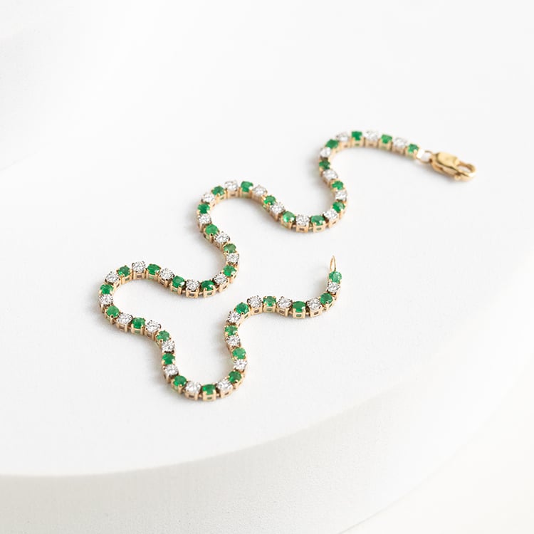 Tenisový náramok so smaragdmi a diamantmi Kendrick 143873