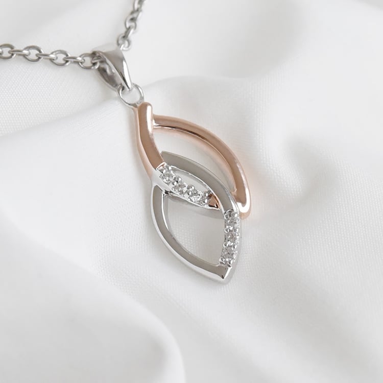 Elegantný prívesok so zirkónmi 90908