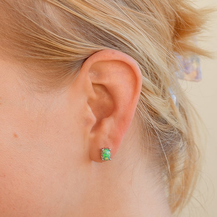 Strieborné náušnice so zelenými opálmi Kana 132801