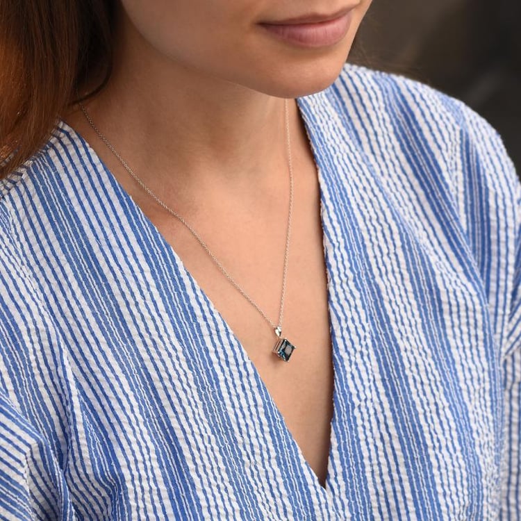 Náhrdelník zo zlata s princess topásom 46078