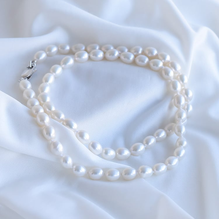 Perlový náhrdelník 92573