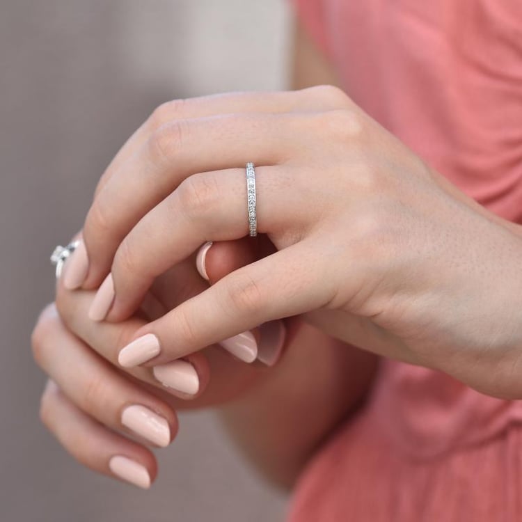 Zlatý eternity prsteň s 1.25mm diamantmi 45473