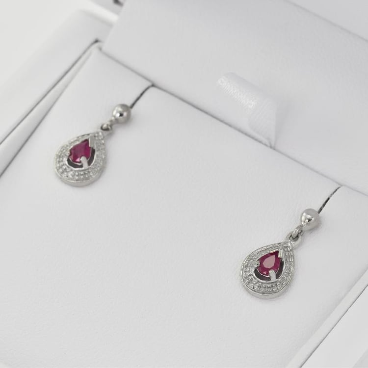 Rubínové náušnice 26402
