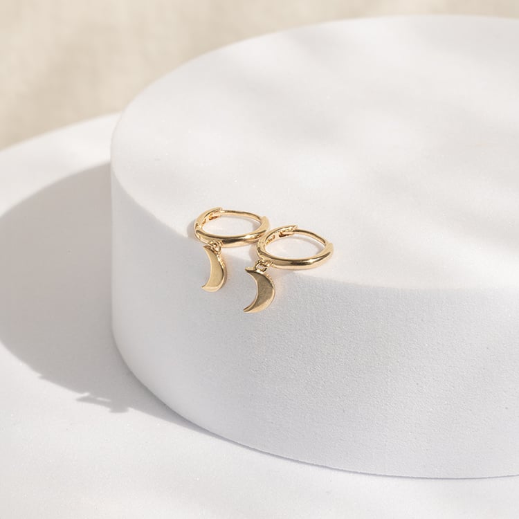 Strieborné kruhové náušnice s mesiačikmi Aibek 142875