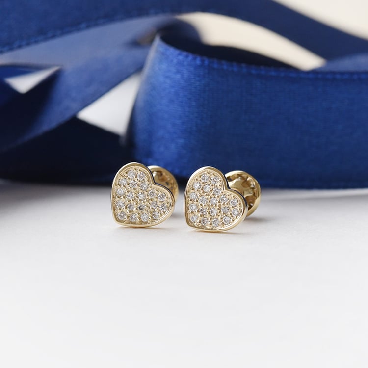 Zlaté náušnice v tvare srdca s diamantmi 90139