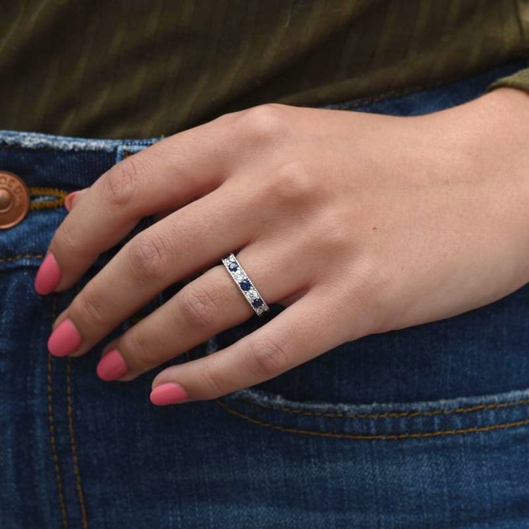 Strieborný prsteň so zafírmi a zirkónmi 109242