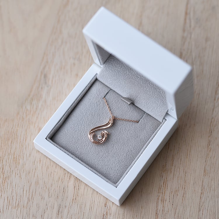 Zlatý náhrdelník 61940