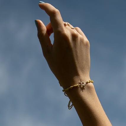 Strieborný povrázkový náramok so slnkom Soleil