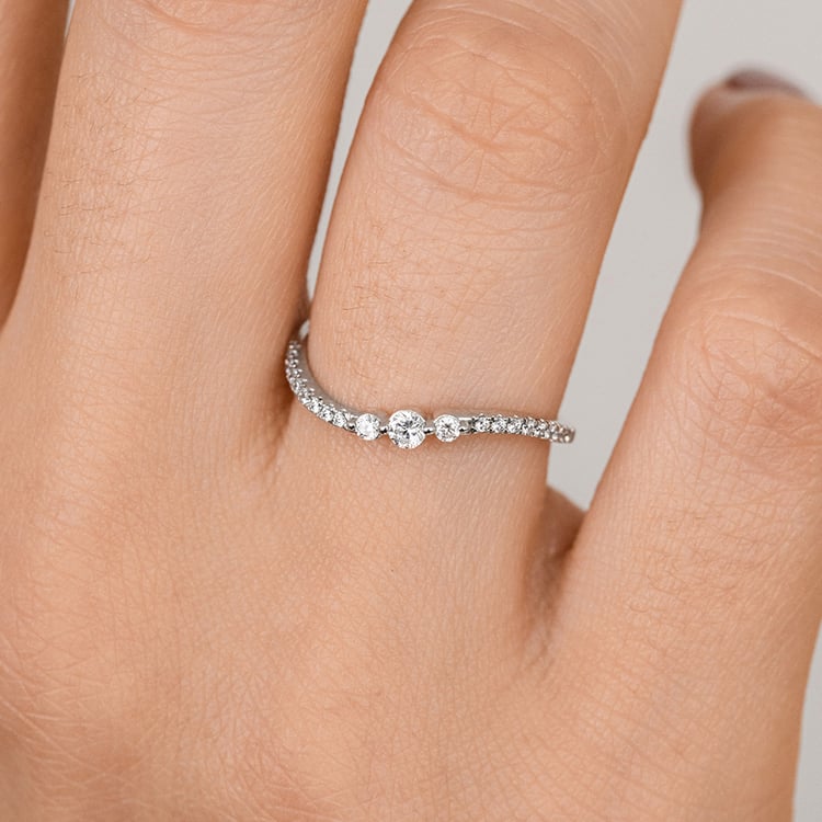 Zvlnený zlatý prsteň s lab-grown diamantmi Mikael 160689