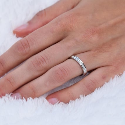 Eternity prsteň s diamantmi Evaly