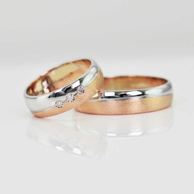 Svadobné obrúčky v kombinácii ružového a bieleho zlata