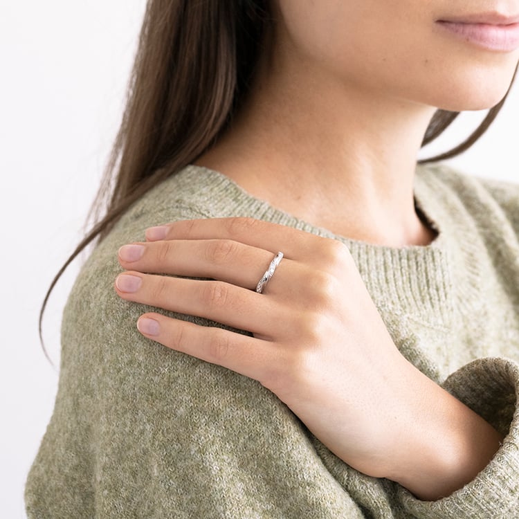 Prepletaný prsteň s lab-grown diamantmi Alister 111498