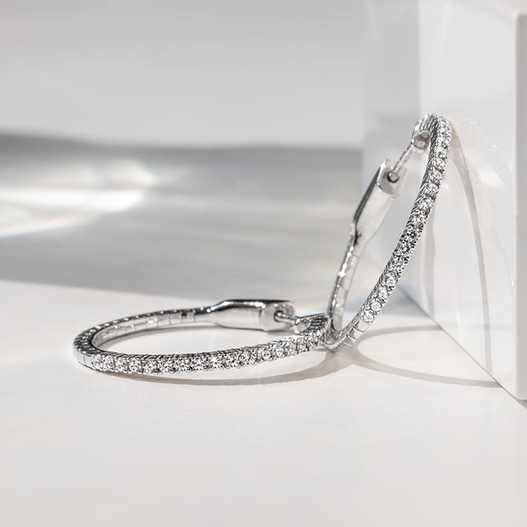 Zlaté flexi kruhové náušnice s diamantmi Tomlin 142099