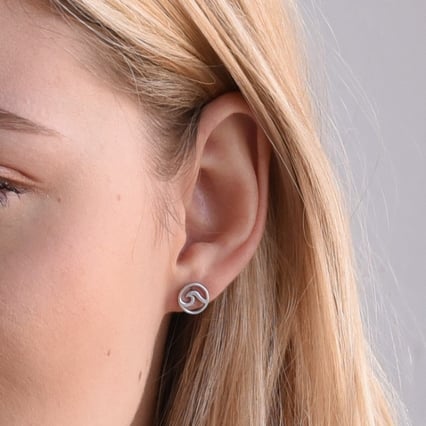 Strieborné náušnice v tvare vlny Marla