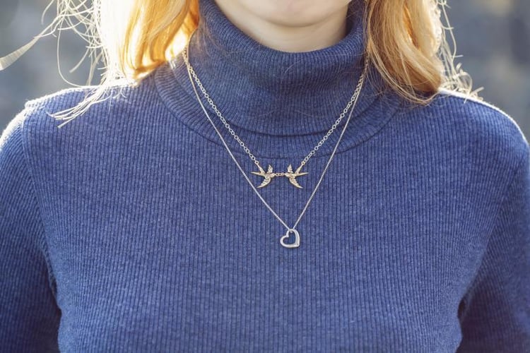 Náhrdelník s lastovičkami Jobina 9557