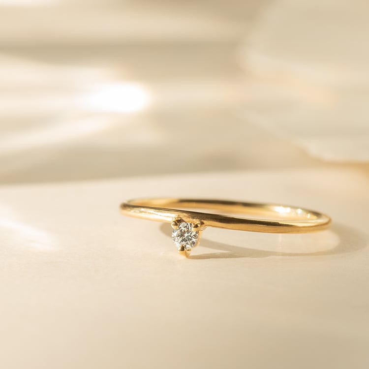 Minimalistický prsteň s lab-grown diamantom Lyric 139639