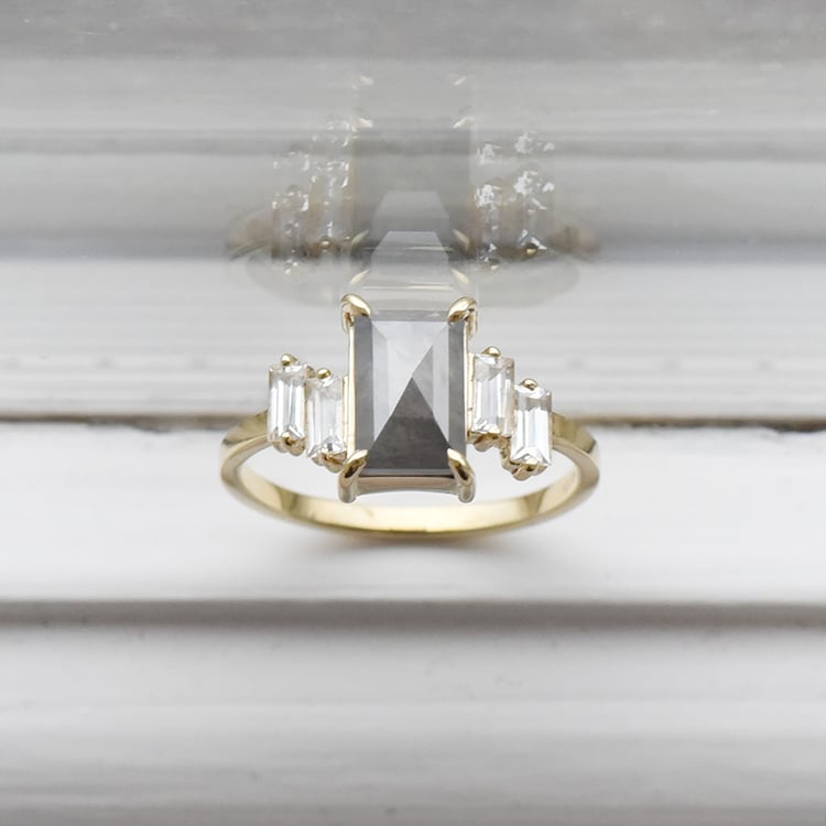 Zlatý zásnubný prsteň 91051