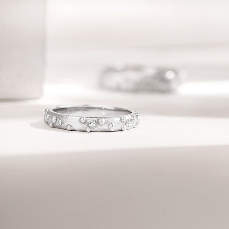 Svadobné obrúčky s atypickým povrchom Kai 155667