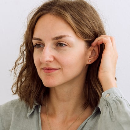 Zlaté náušnice s broskyňovými perlami Ellis