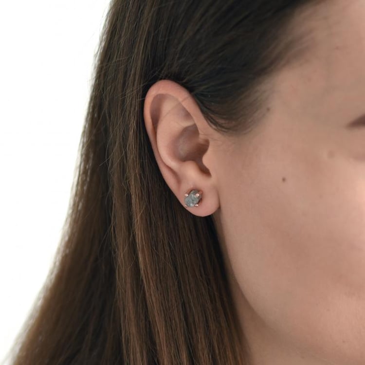 Náušnice s nebrúsenými diamantmi 52824