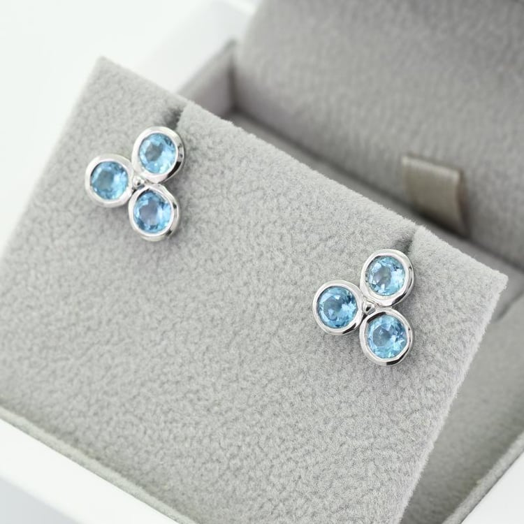 Napichovacie náušnice so švajčiarskymi topásmi 49148