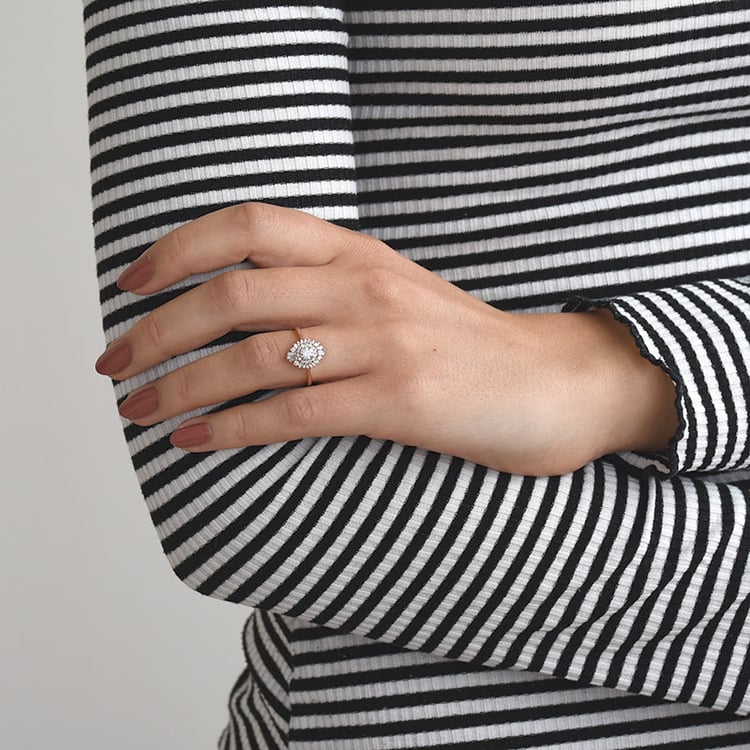 Zlatý zásnubný prsteň 69916