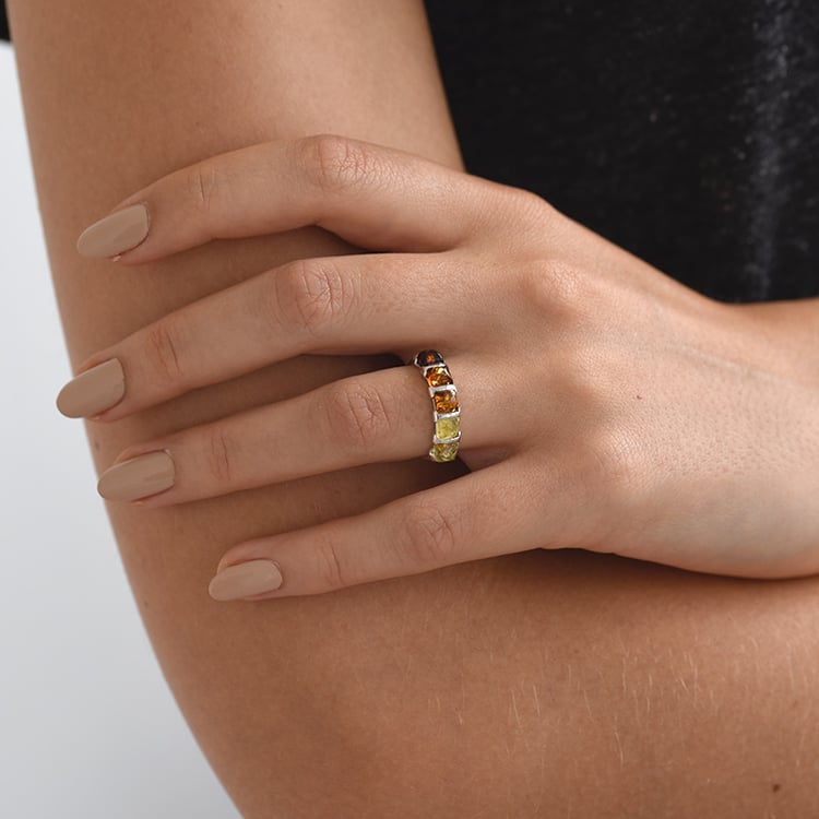 Viacfarebný strieborný prsteň s jantármi 67754