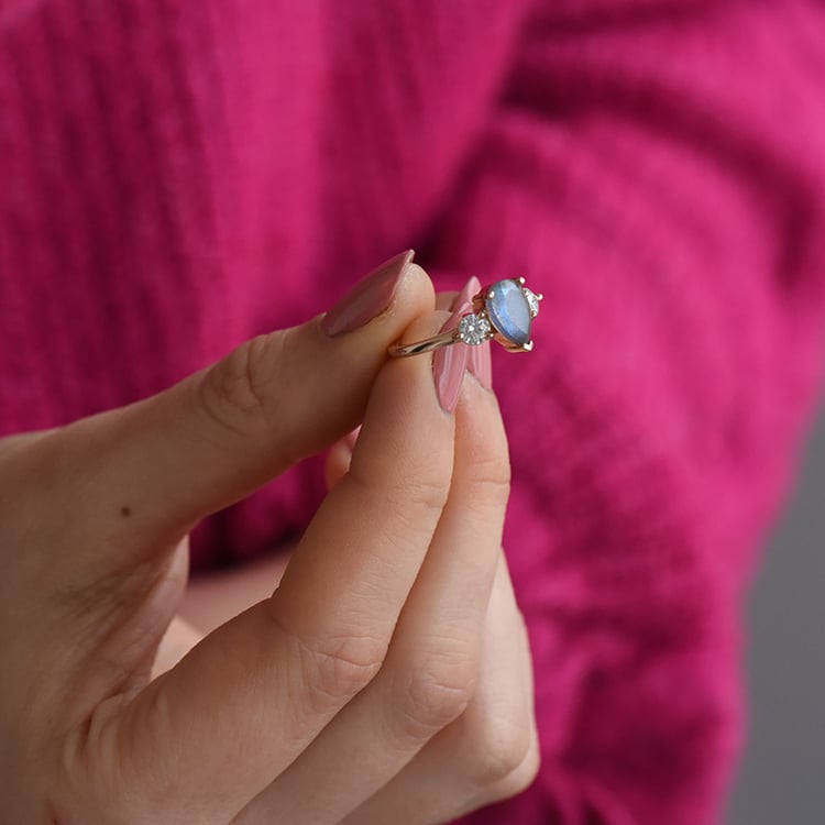 Zlatý prsteň 73734