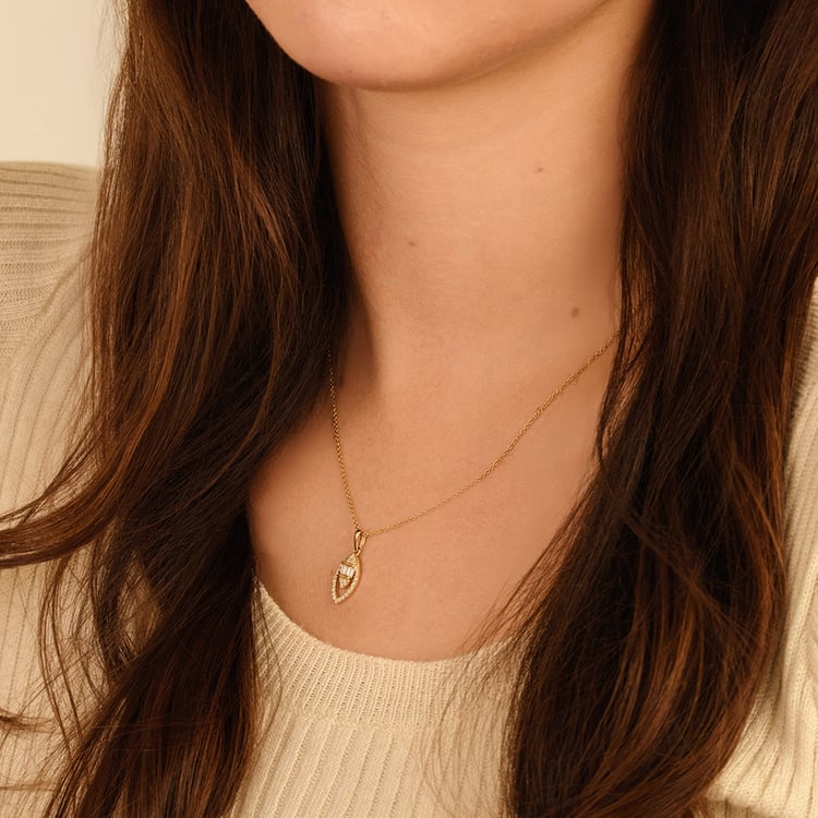 Strieborný prívesok mandľového tvaru s diamantmi Einar 161845