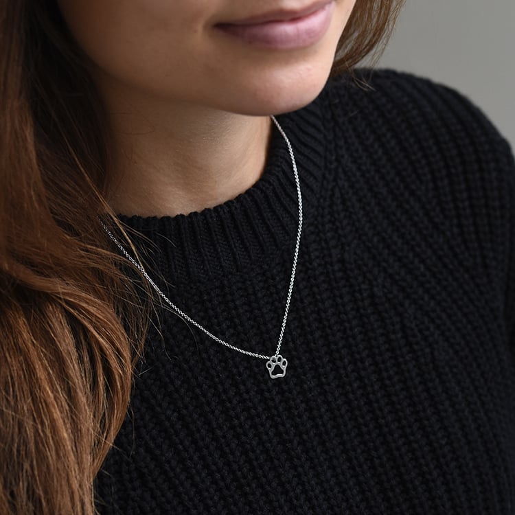 Psia labka v zlatom prívesku Airlie 58370