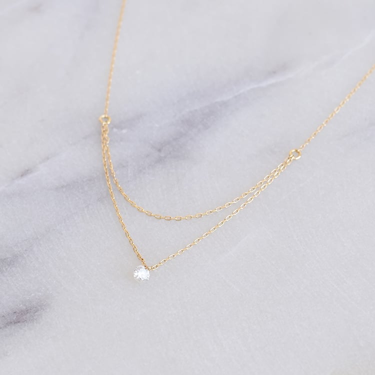 Elegantný náhrdelník s diamantom 87425