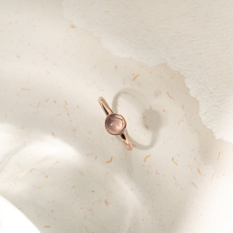 Zlatý prsten s cabochon ruženínom Leman 130398