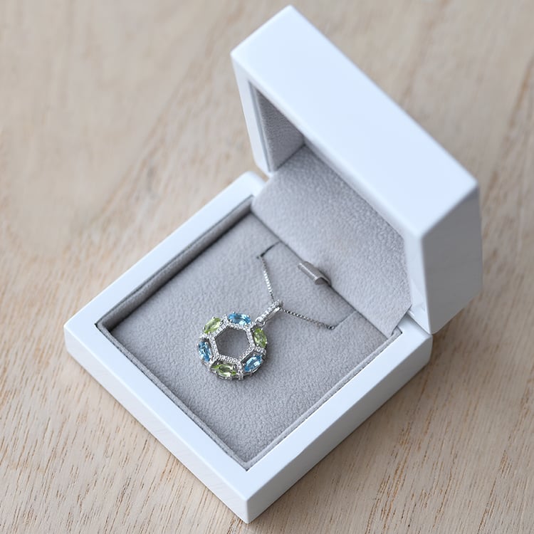 Náhrdelník plný topazů 61912