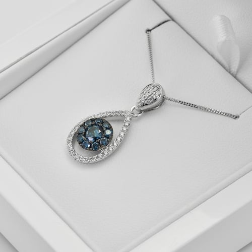 Prívesok s modrými a bielymi diamantmi Bluvi