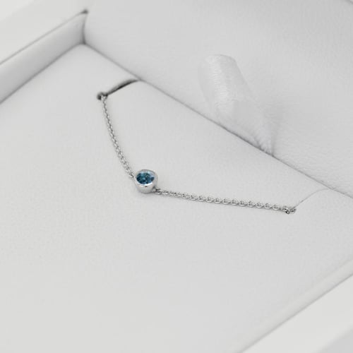 Platinový minimalistický náramok s modrým diamantom Lepio