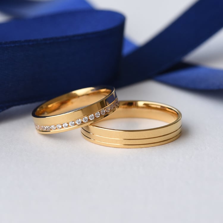 Jemné zlaté prstene s diamantmi 75973