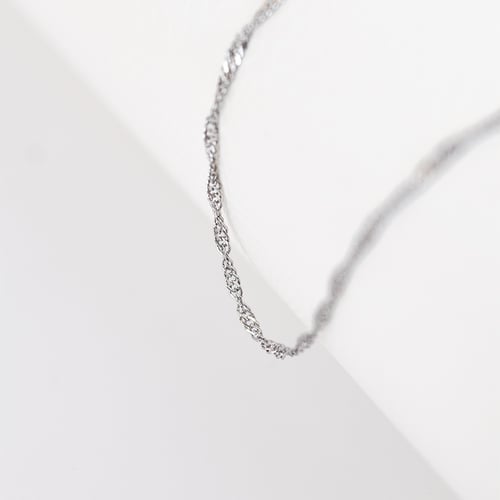 Singapur retiazka 42 cm zo striebra