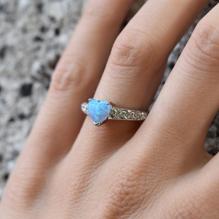 Opálový prsteň 11098