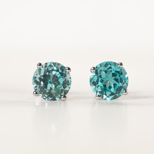 Zlaté náušnice s okrúhlym lab-grown paraiba turmalínom Eloa
